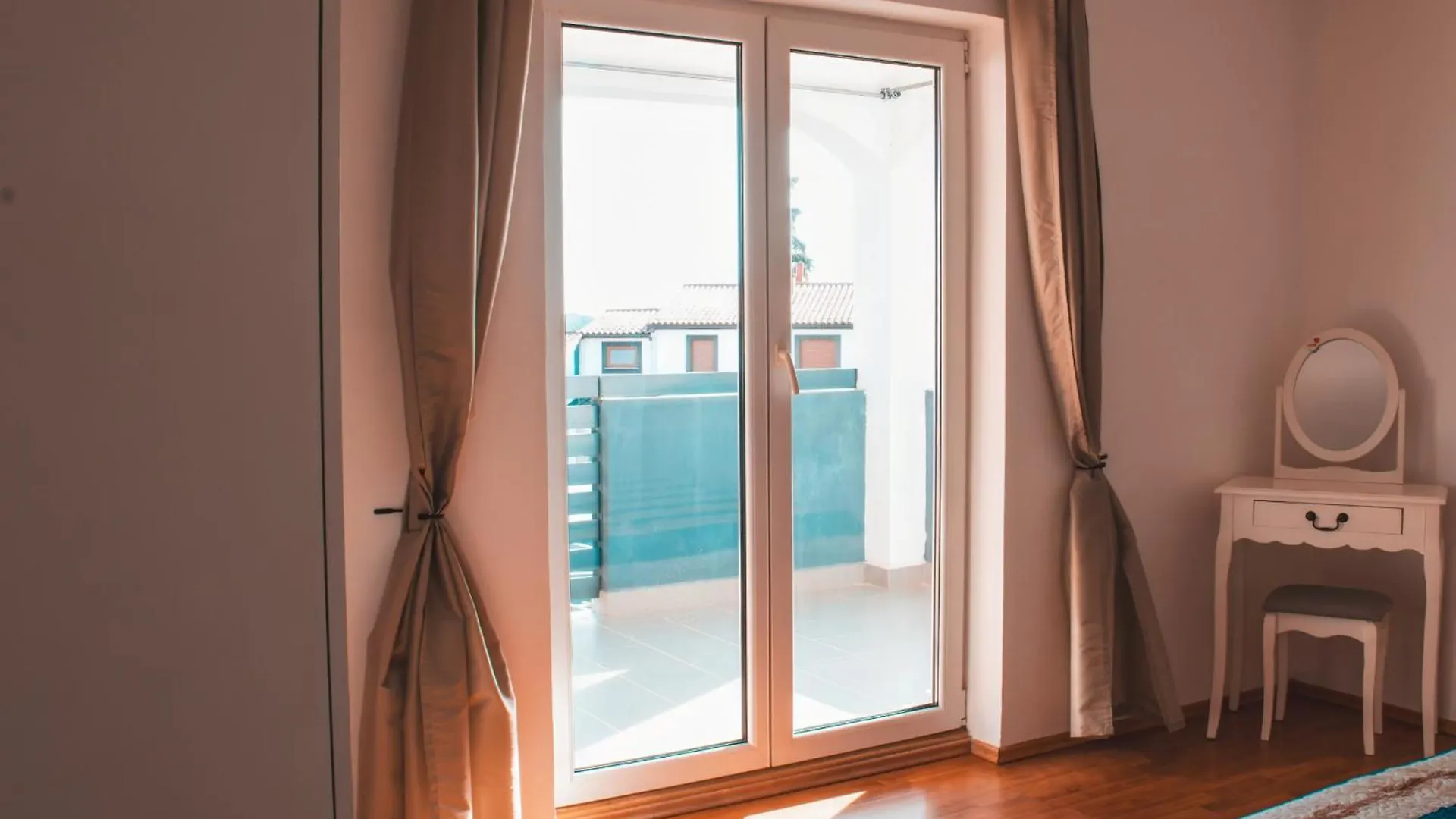 Holiday Apartment Deh, Stinjan Πούλα