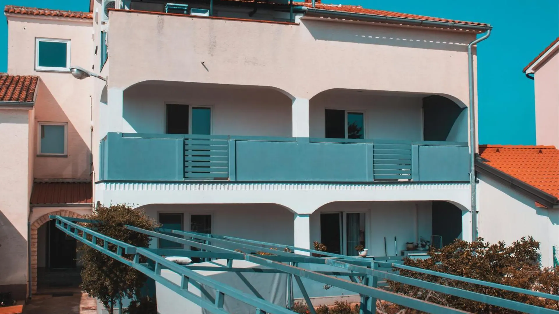 Holiday Apartment Deh, Stinjan Πούλα